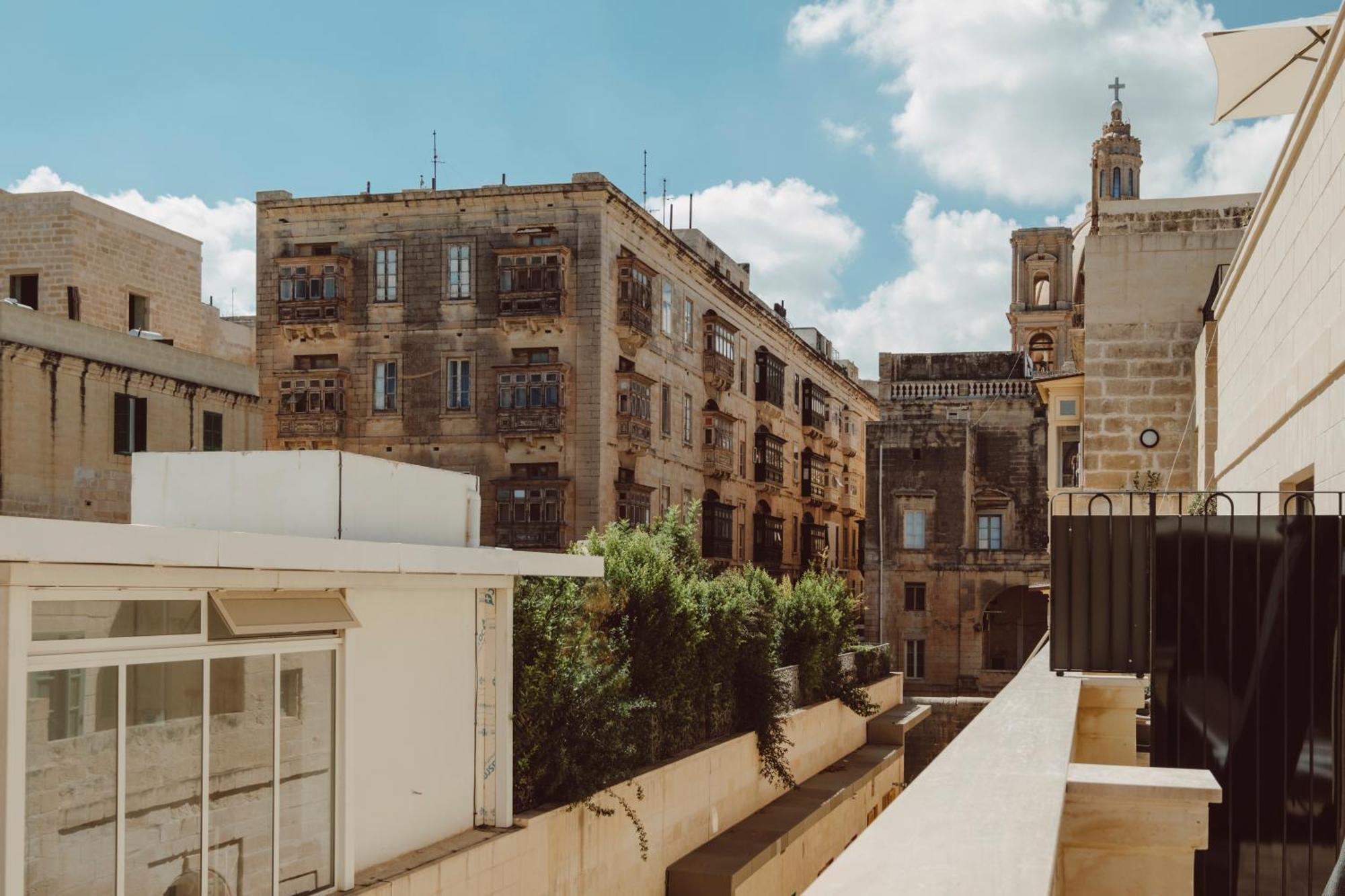 San Karlu Hotel Valletta Bagian luar foto